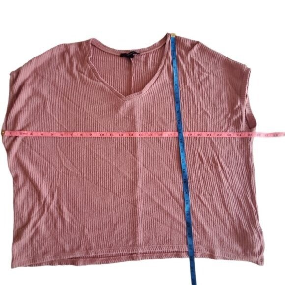 FOREVER 21‎ Womens T-Shirt XSmall Ribbed V-Neck Oversized Cap Sleeve Pink - Picture 5 of 9